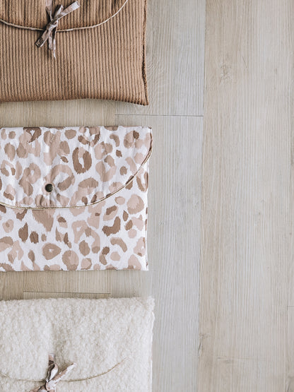 Modèle LÉOPARD — COLLECTION COUTURE PRÊTE À COUDRE & À REVENDRE